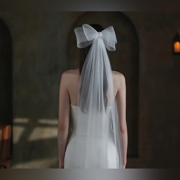 New Wedding veil with bow ??? main image 6